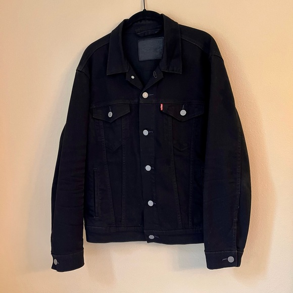 Levi's Other - Levi’s Black Denim Jean Jacket - Men’s Medium